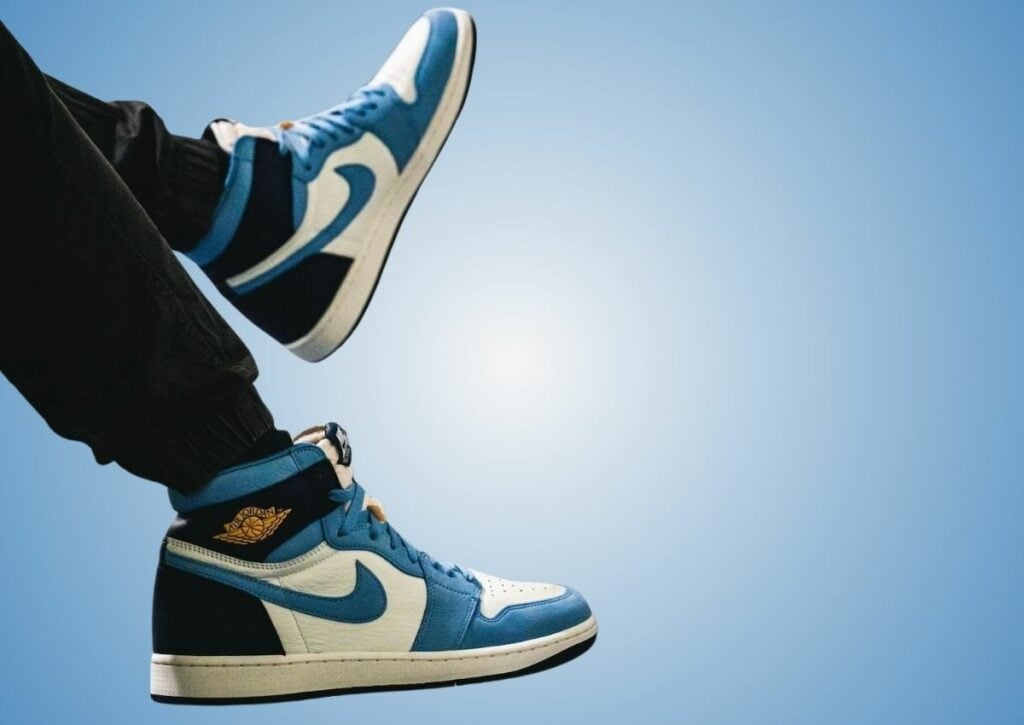 Air Jordan 1 First in Flight FD2596-400 On-Feet