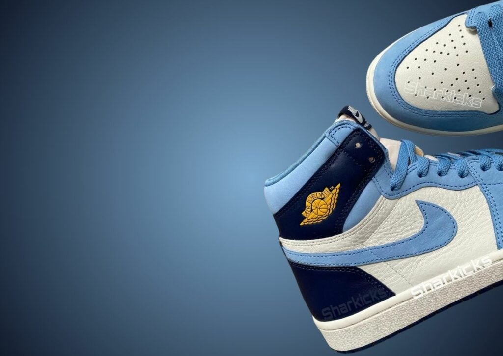 Air Jordan 1 High OG First in Flight FD2596-400