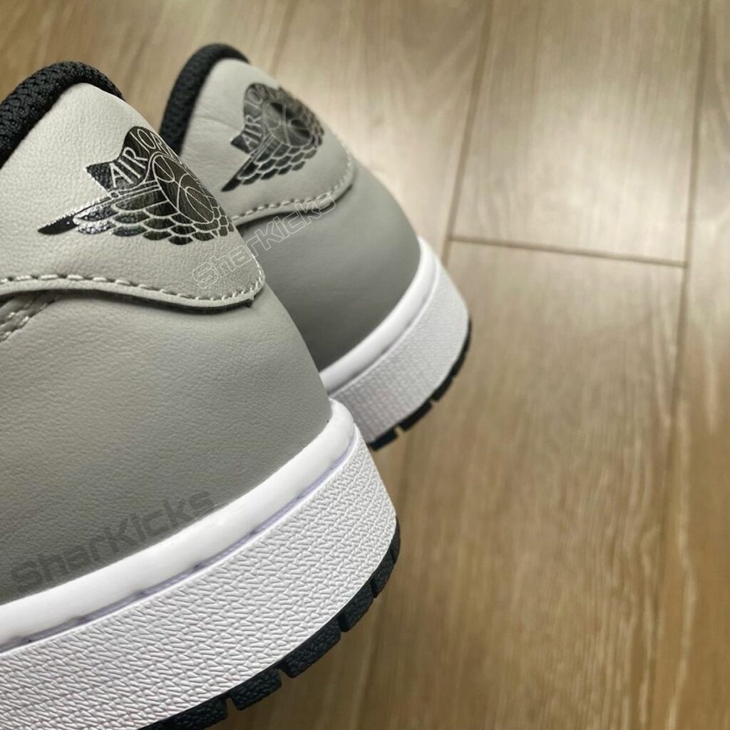 Air Jordan 1 Low OG Shadow