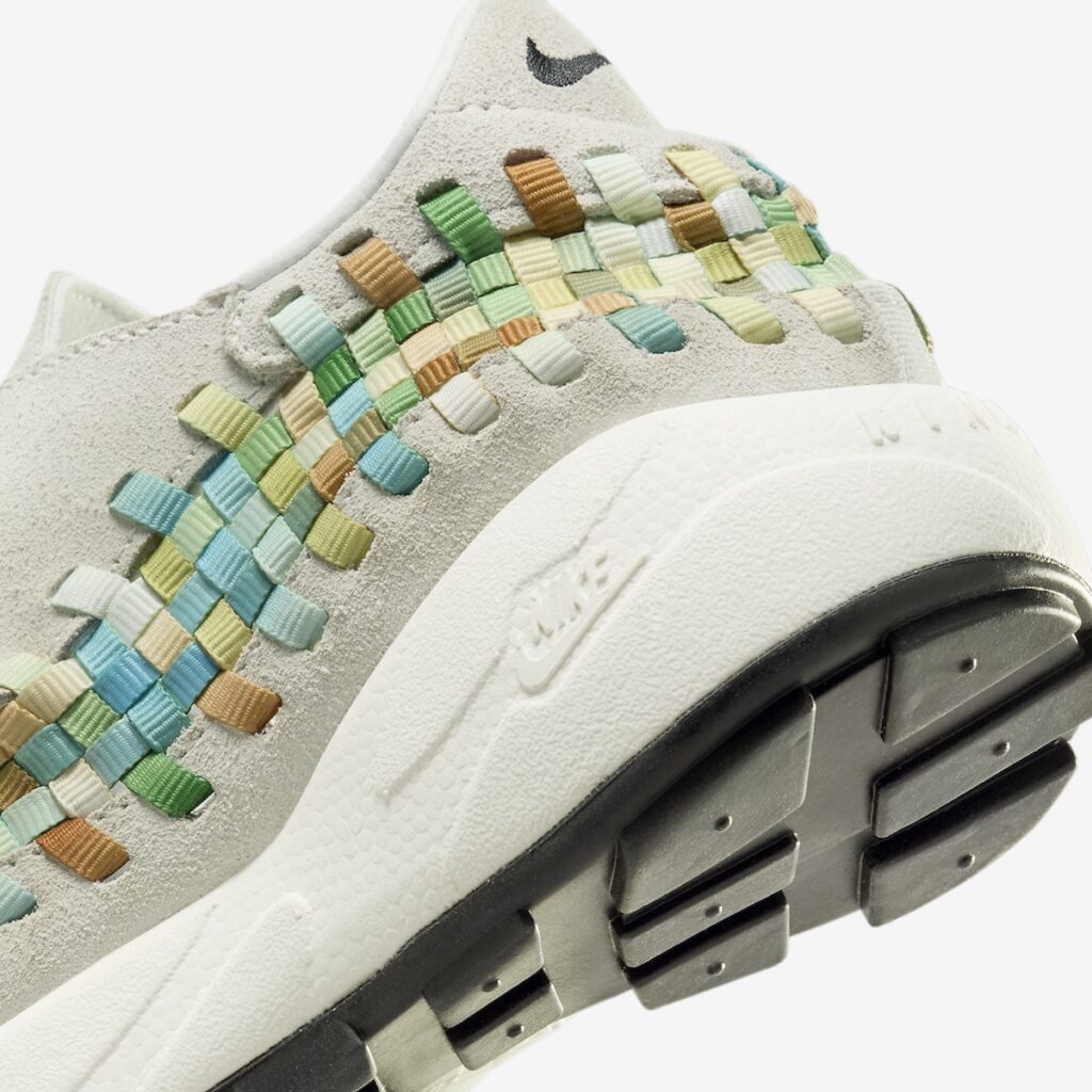 Nike Air Footscape Woven Rainbow