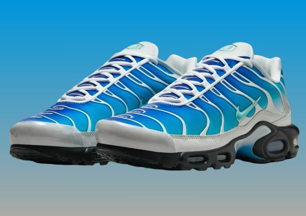 One Block Down Nike Air Max Plus Light Photo Blue FZ3308-400