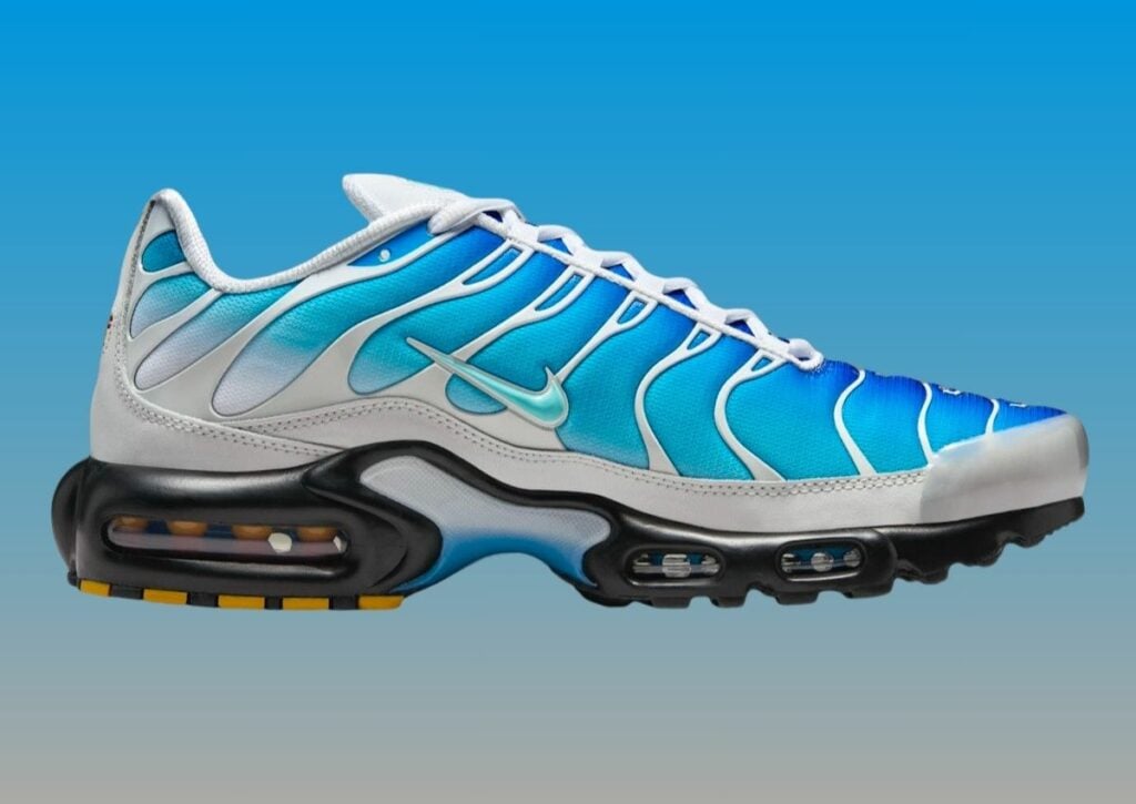 One Block Down Nike Air Max Plus Light Photo Blue FZ3308-400
