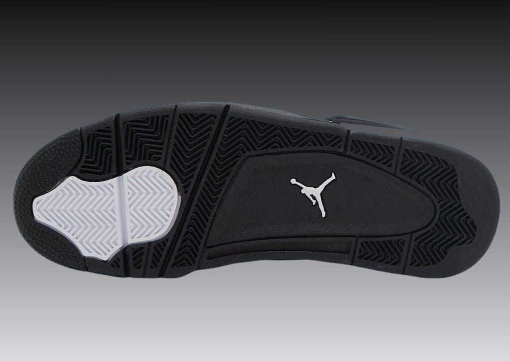 White Thunder Air Jordan 4 FQ8138-001 2024